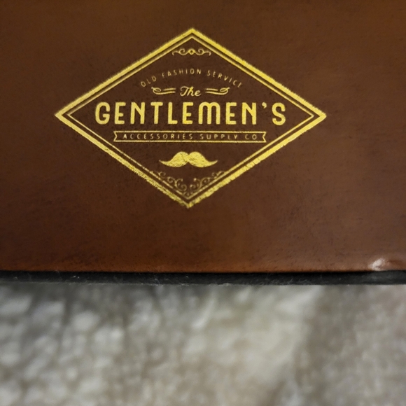 Men's watch case - Picture 2 of 5